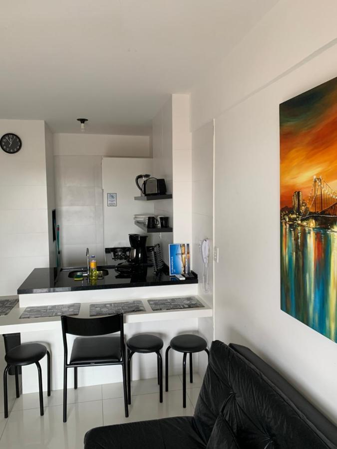 Apartamento Com Vista Do Mar Em Residencial Com Piscina Florianópolis Exterior foto
